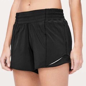 Lululemon Hotty Hot Short